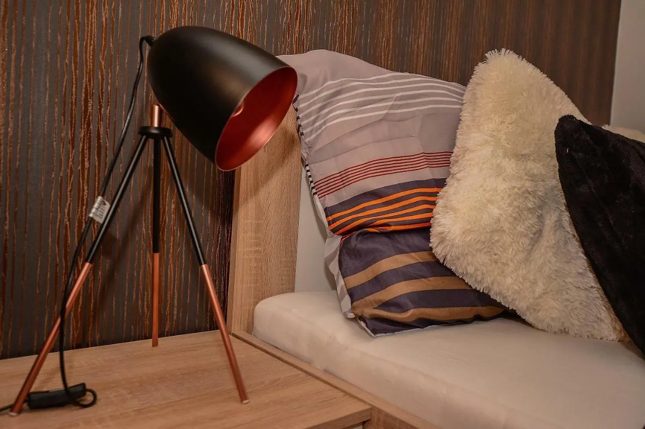 Design Free Parking Apartment In City Center Budapest